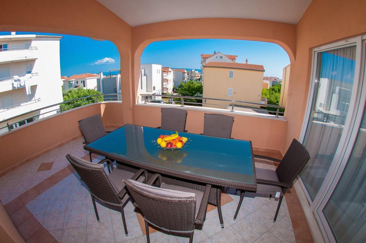 Apartments Anita Stobrec Luaran gambar