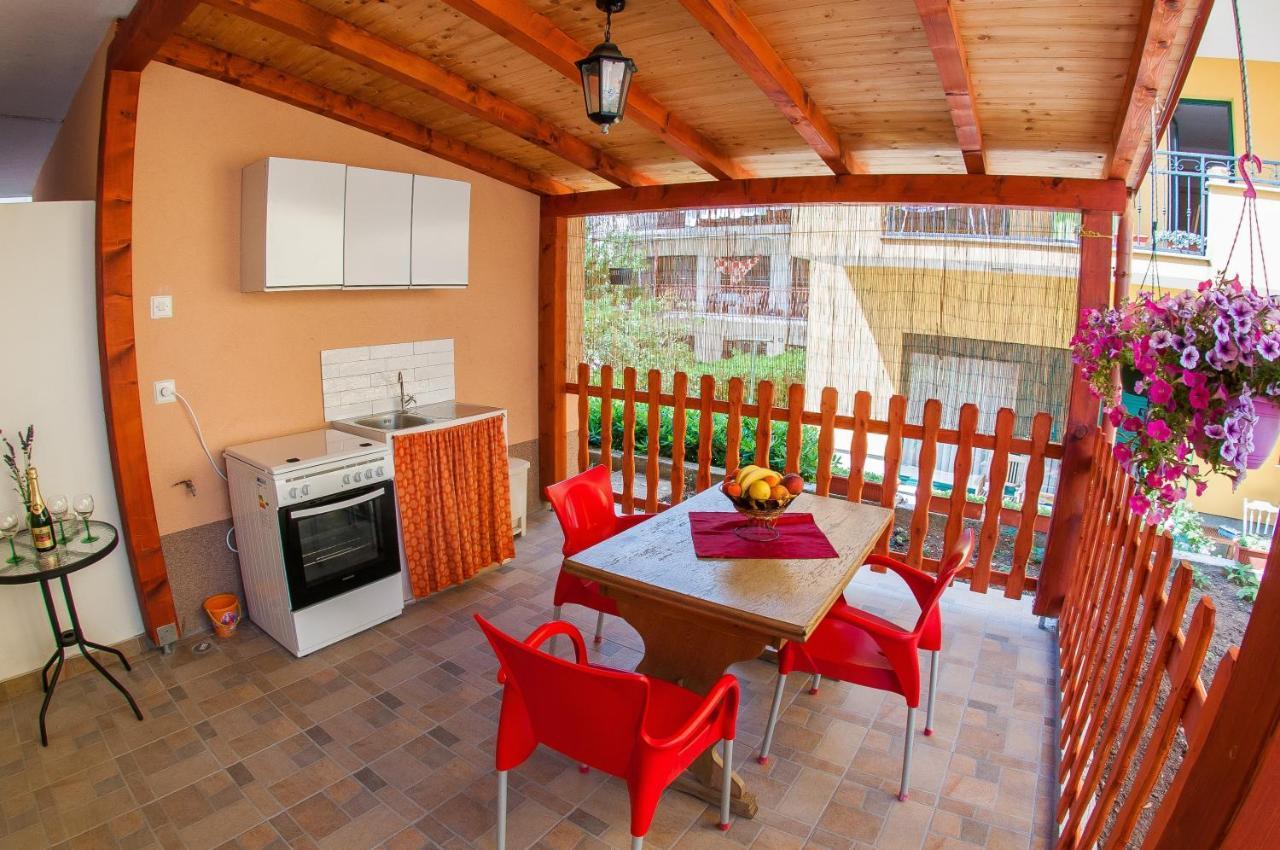 Apartments Anita Stobrec Luaran gambar