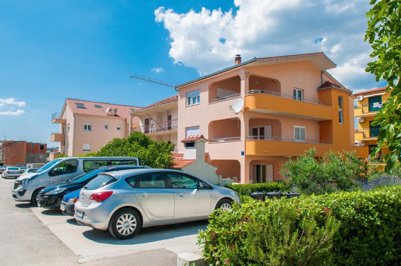 Apartments Anita Stobrec Luaran gambar