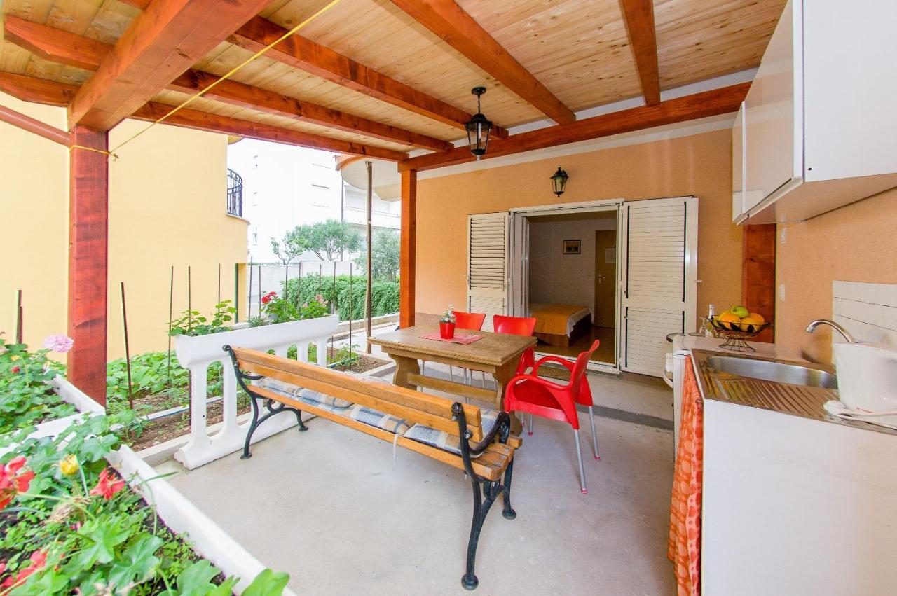 Apartments Anita Stobrec Luaran gambar